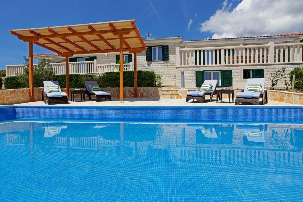 Holiday Homes Oliva Bol Room photo